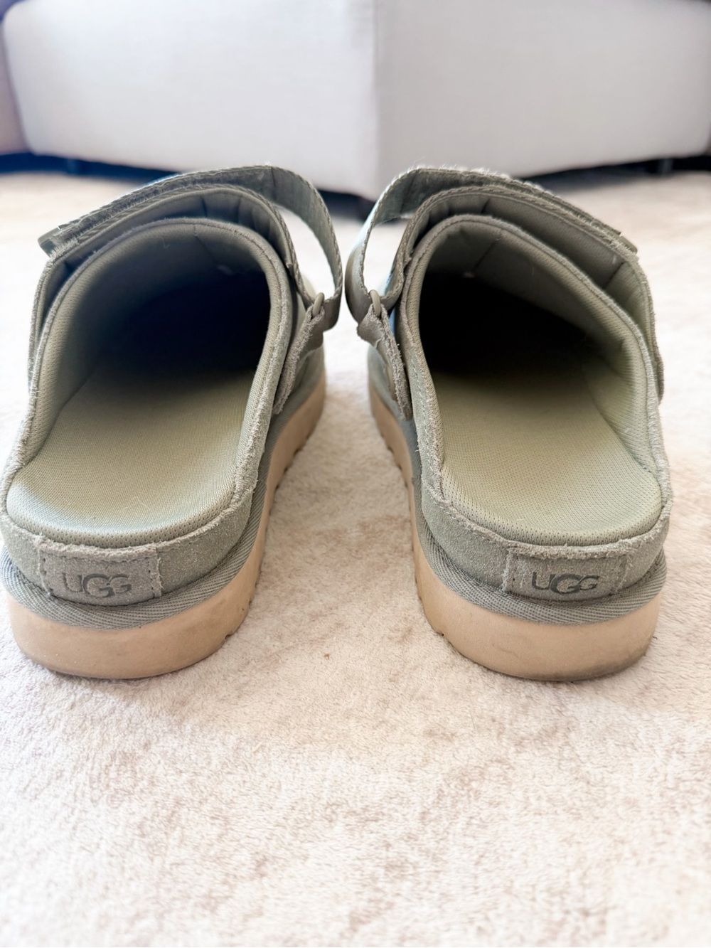 UGG Goldenstar Women’s Moss Green Suede Clogs - Picture 7 of 8